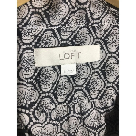 Womens Loft Blouse Flowy Sheer Tie Front Business Work Date Night Career - Picture 2 of 5